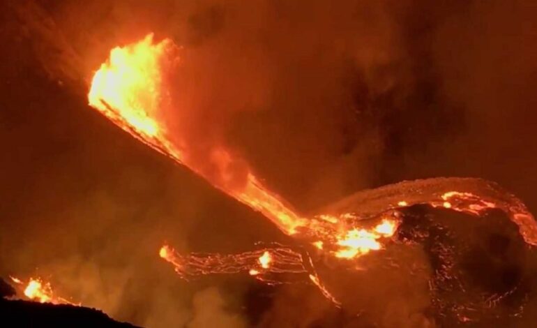 Volcán Kilauea hace erupción en Hawái; así es la impresionante columna de lava y ceniza