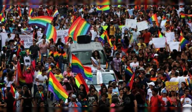 Al menos 88 personas fueron detenidas en desfiles del Orgullo en Turquía