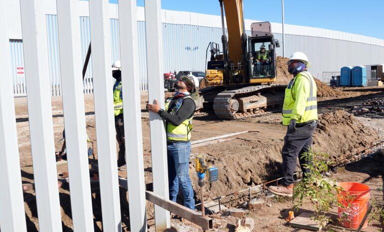 Devastan el Jardín Binacional por avances en la obra del muro de Trump