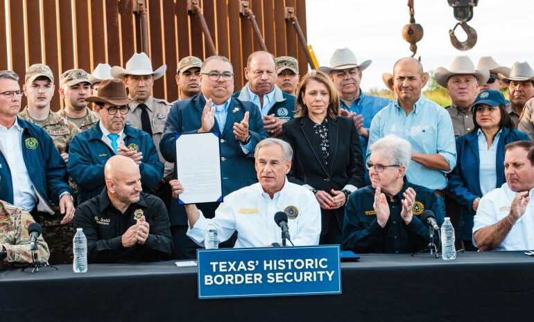 El Gobierno estadounidense demanda a Texas por sus nuevas leyes migratorias